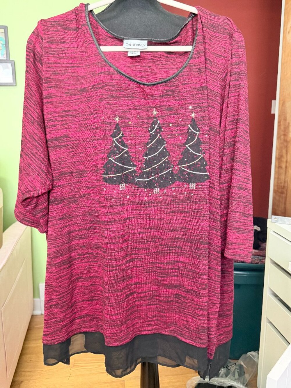 Catherines 4X (30/32) Christmas Winter Lightweight Top